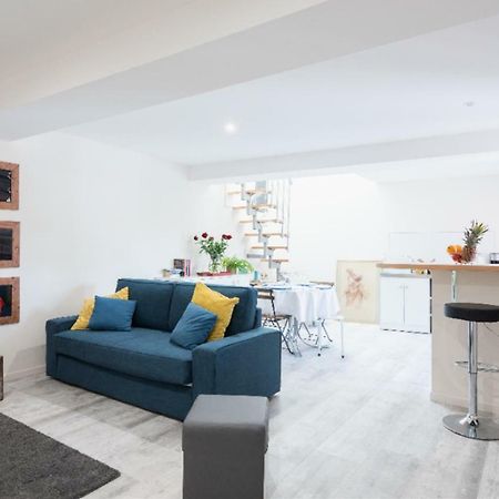 Grand Duplex Au Calme En Centre-Ville Villefranche-sur-Saone Luaran gambar